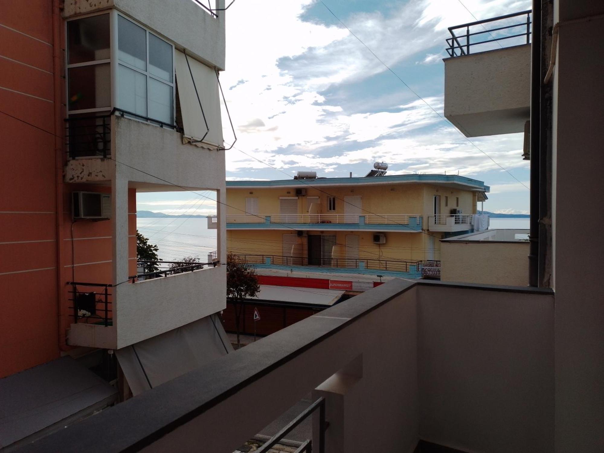 Villa Kostian Sarandë Exteriör bild