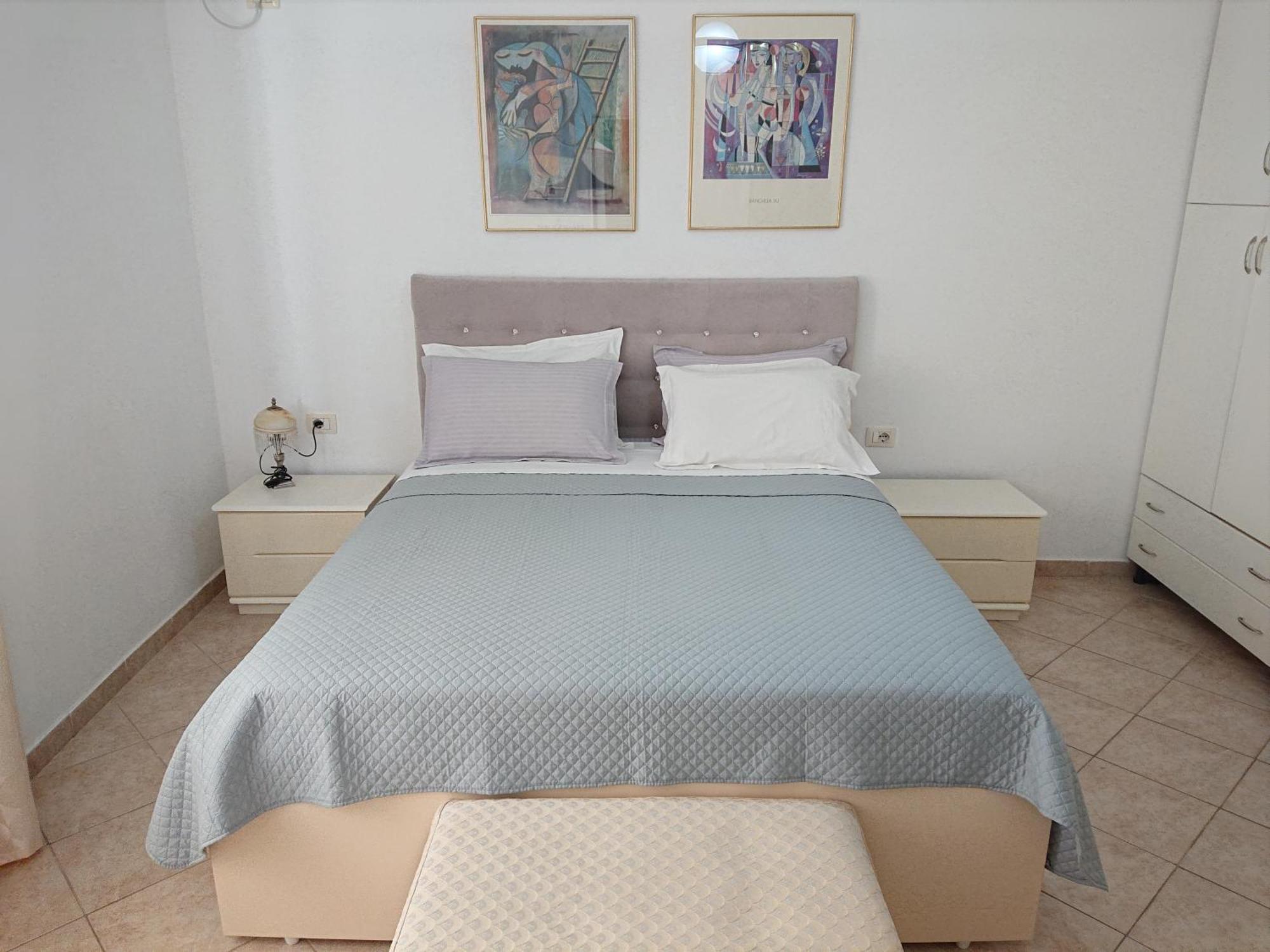 Villa Kostian Sarandë Exteriör bild